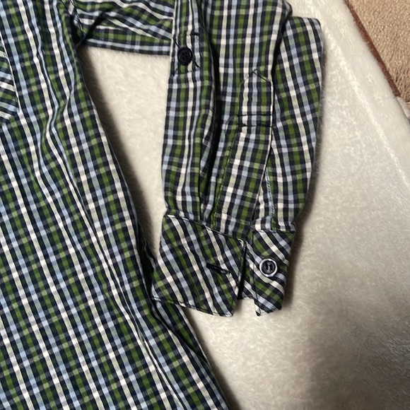 Boys Button down Long Sleeve shirt - Picture 6 of 7